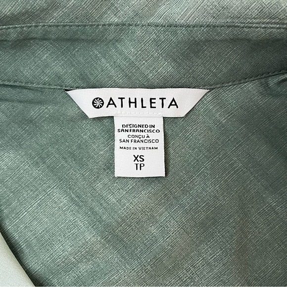 Athleta Urbanite Long Sleeve Button Down Top for Women, Size XS - Picture 3 of 7